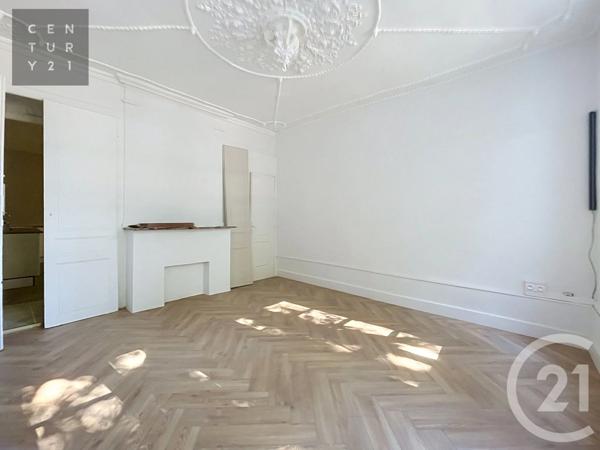 Appartement F4 à vendre  4 pièces - 68,70 m 2   TROYES  - 10