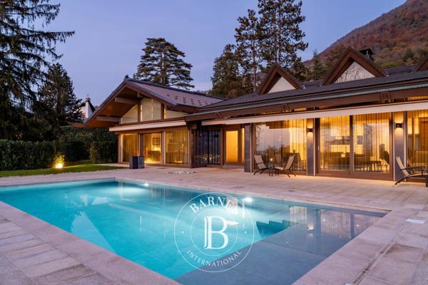 Annecy, Propriété 4 Chambres -  316 m² à vendre