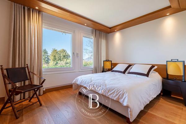 Annecy, Propriété 4 Chambres -  316 m² à vendre