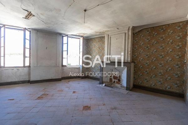 Appartement avec 2 plateaux à réhabiliter