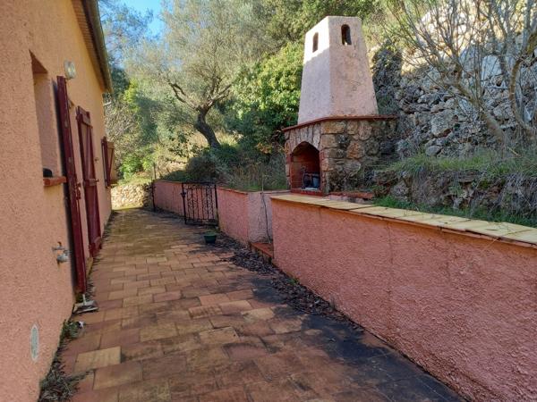 Salernes, environnement exceptionnel et nature. Calme absolu