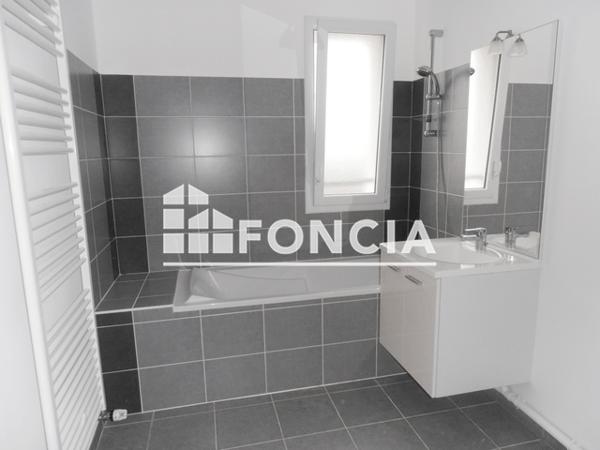 Location Appartement 2 pièces 43.5 m² - 2 BOULEVARD DE LA FRATERNITE Saint Nazaire 44600
