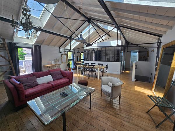 Loft Beautour 6 pièce(s) 150.53 m2