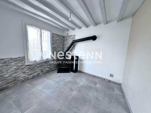 Jolie maison de 76 m² à vendre avec dépendance et jardin à Lhomme (72340)