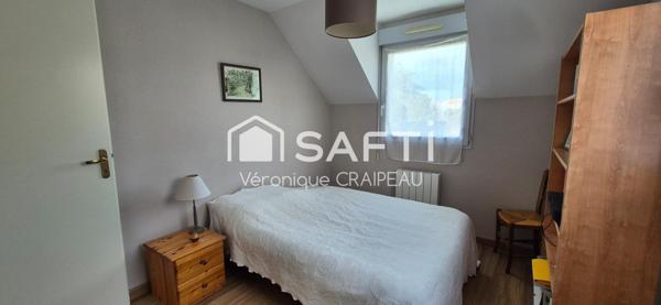 Maison individuelle, non mitoyenne avec 3 chambres, garage sans travaux.