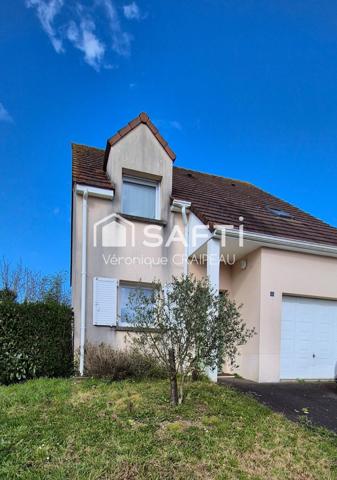 Maison individuelle, non mitoyenne avec 3 chambres, garage sans travaux.
