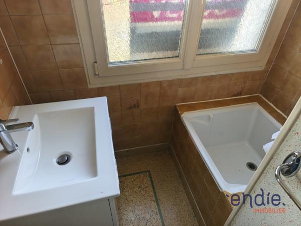 VENTE d'une maison T6 (108 m²) à MONTLUCON