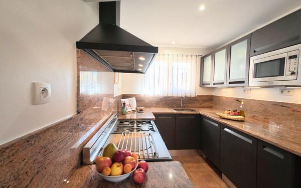 Maison à vendre    5 pièces •  Durban-Corbières