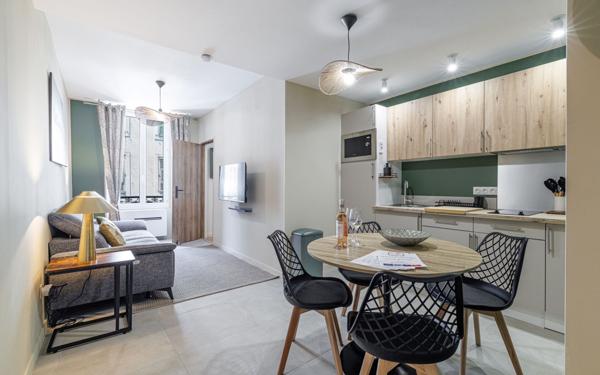 Appartement à vendre    2 pièces • 37 m2 Nice