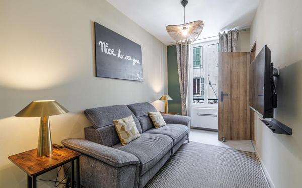 Appartement à vendre    2 pièces • 37 m2 Nice