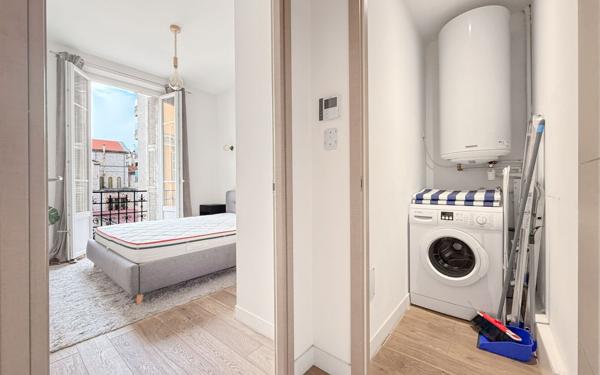 Appartement à vendre    3 pièces • 41,52 m2 Nice