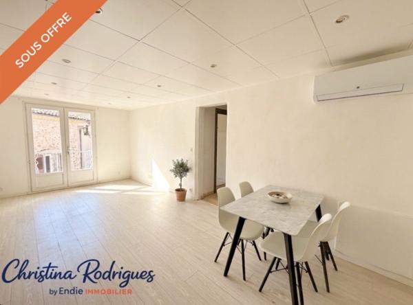 LORGUES DUPLEX T2 AVEC DRESSING ET GRENIER