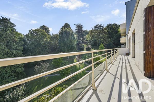Appartement à vendre 6 pièces 121,3 m² Bougival