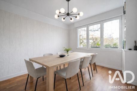 Appartement à vendre 6 pièces 121,3 m² Bougival