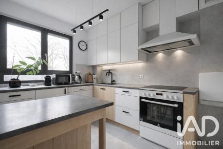 Appartement à vendre 6 pièces 121,3 m² Bougival