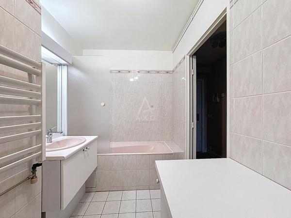 APPARTEMENT REZ-DE-JARDIN - 42 m² + JARDIN PRIVATIF - ACCÈS PMR - PARIS 18e / JULES JOFFRIN
