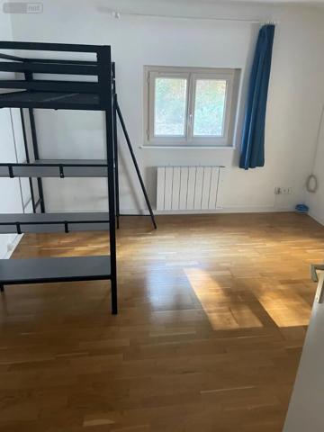 Location - Maison Avallon 89200 1 pièce 84 m 2