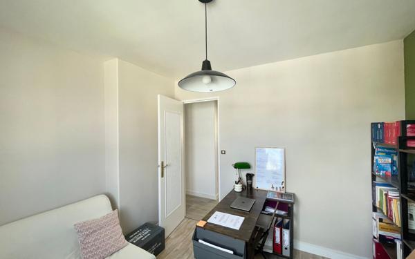 Appartement à vendre    3 pièces • 66,69 m2 Brest