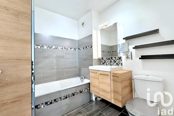 Appartement à vendre 5 pièces 99 m² Châtenay-Malabry