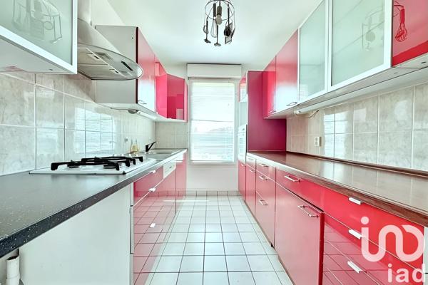 Appartement à vendre 5 pièces 99 m² Châtenay-Malabry