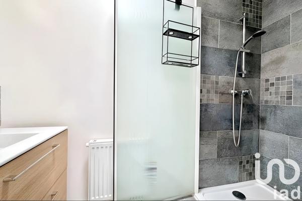 Appartement à vendre 5 pièces 99 m² Châtenay-Malabry