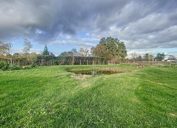 Maison à vendre    5 pièces •  Vendat