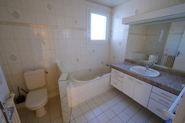 Appartement à Fontenay Sous Bois en limite de Vincennes 5 /6 pièces