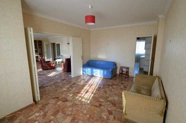 Appartement à Fontenay Sous Bois en limite de Vincennes 5 /6 pièces