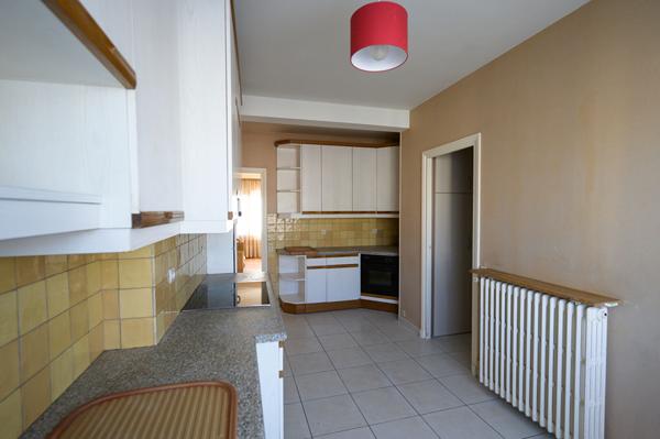 Appartement à Fontenay Sous Bois en limite de Vincennes 5 /6 pièces