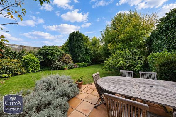 Maison à vendre 7 pièces 265m² Arras (62000)