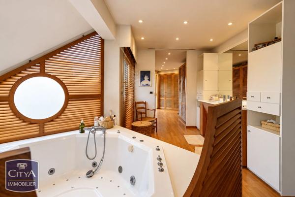 Maison à vendre 7 pièces 265m² Arras (62000)