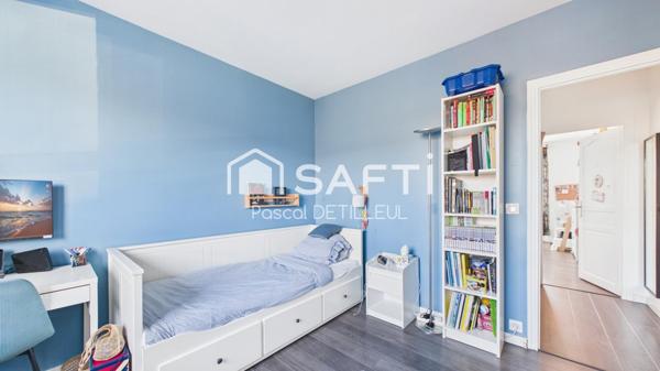 SAINT-CLOUD - Val d'Or appartement 4 pièces 72m2  Balcon de 12m2