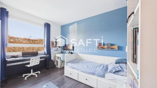 SAINT-CLOUD - Val d'Or appartement 4 pièces 72m2  Balcon de 12m2