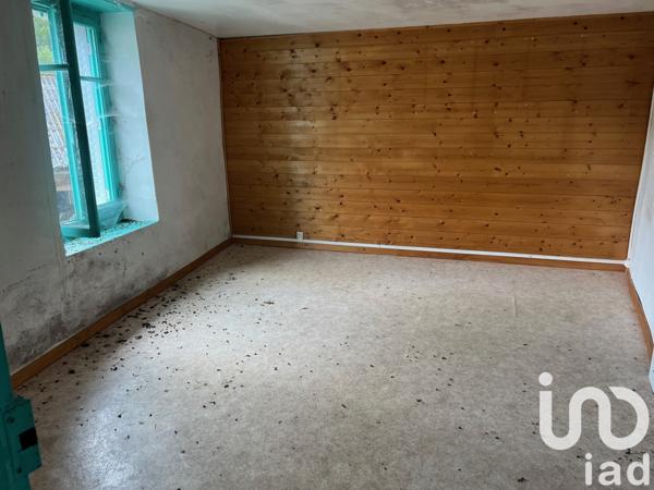 House for sale 4 rooms 74 m² Arinthod