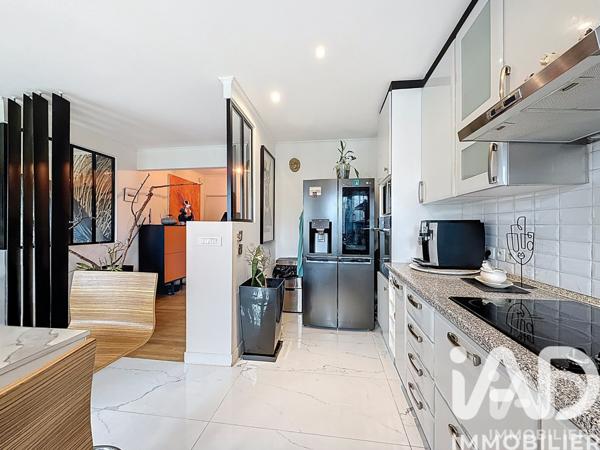 Appartement à vendre 4 pièces 83 m² Carrières-sur-Seine