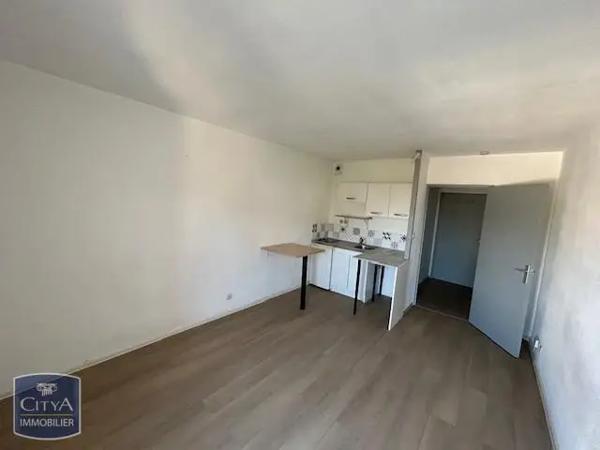 Appartement à louer 1 pièce 21.75m² Talence (33400)
