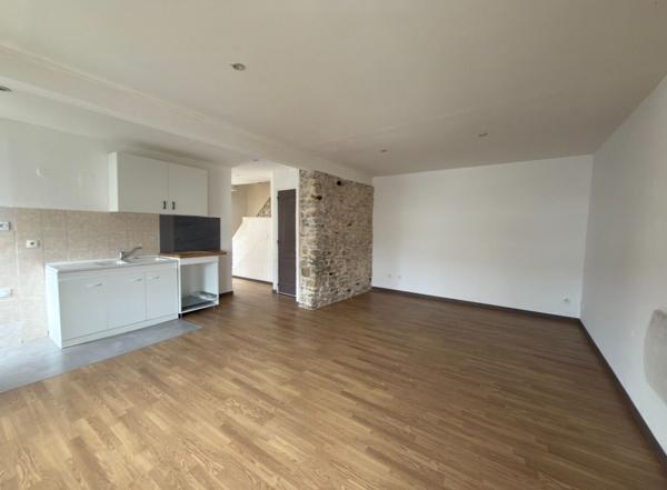 APPARTEMENT T4 EN TRIPLEX BOULAY MOSELLE