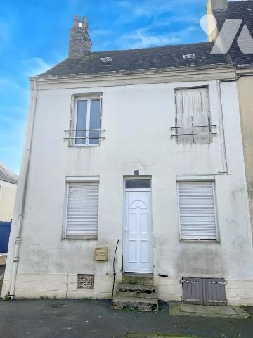 MAISON de 49m² sans jardin au coeur de BEAUMONT SUR SARTHE