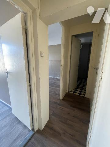 MAISON de 49m² sans jardin au coeur de BEAUMONT SUR SARTHE