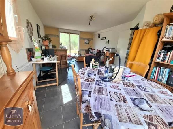 Maison à louer 4 pièces 87.38m² Riorges (42153)