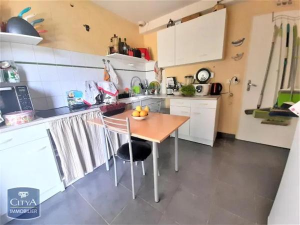 Maison à louer 4 pièces 87.38m² Riorges (42153)