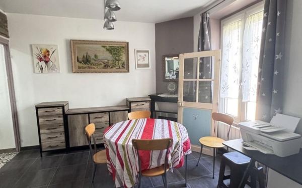 Maison à vendre    6 pièces •  Persan