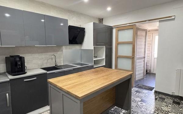 Maison à vendre    6 pièces •  Persan