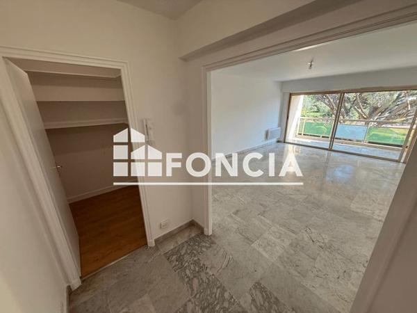 Location Appartement 2 pièces 58.51 m² - 28 BD GAMBETTA Le Cannet 06110
