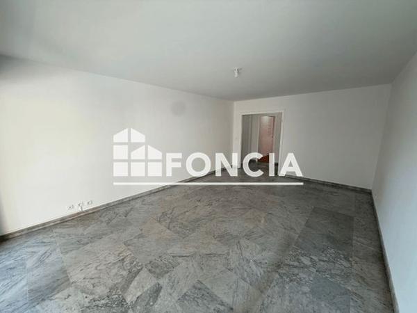 Location Appartement 2 pièces 58.51 m² - 28 BD GAMBETTA Le Cannet 06110