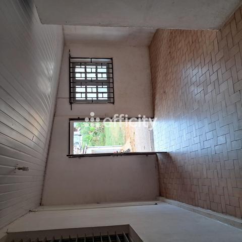 Maison 8 pièces - 114 m² Exclusivité efficity