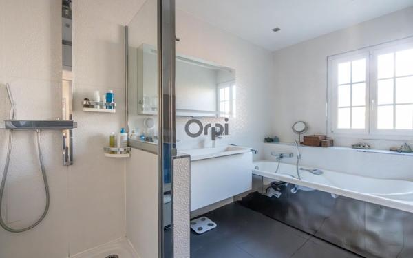 Maison à vendre    5 pièces • 148 m2 Joinville-le-Pont