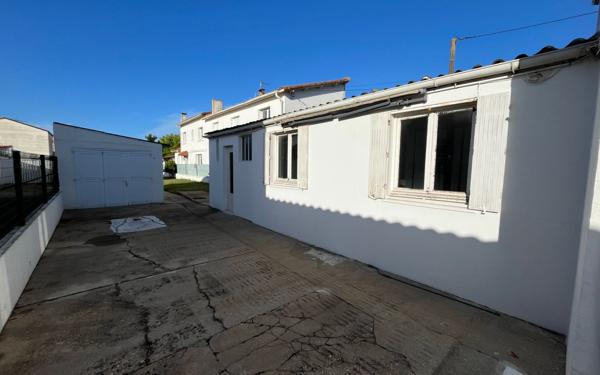 Maison à vendre    3 pièces •  Royan