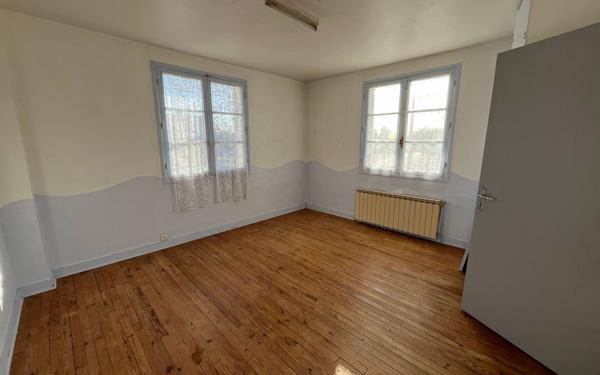 Maison à vendre    3 pièces •  Royan