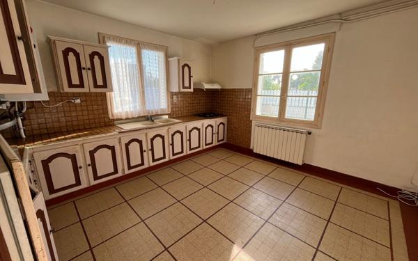 Maison à vendre    3 pièces •  Royan